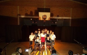 foto o placo na escola fff